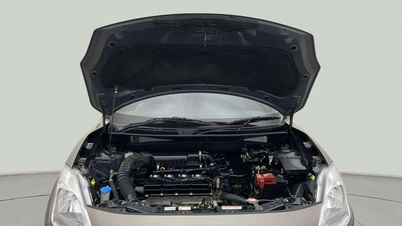 2020 Maruti Swift VXI, Petrol, Manual, 17,477 km, Open Bonet