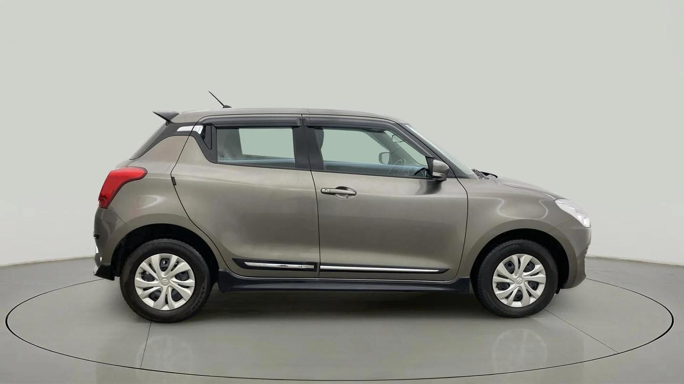 2020 Maruti Swift VXI, Petrol, Manual, 17,477 km, Right Side View