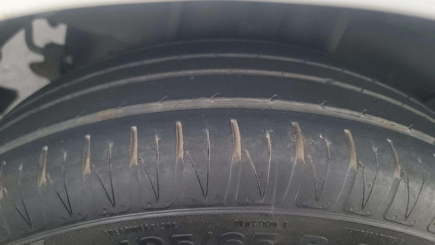 2020 Tata Tiago XT PETROL, Petrol, Manual, 1,01,806 km, Right Rear Tyre Tread