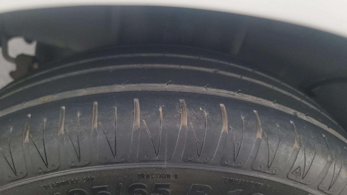 2020 Tata Tiago XT PETROL, Petrol, Manual, 1,01,806 km, Left Rear Tyre Tread