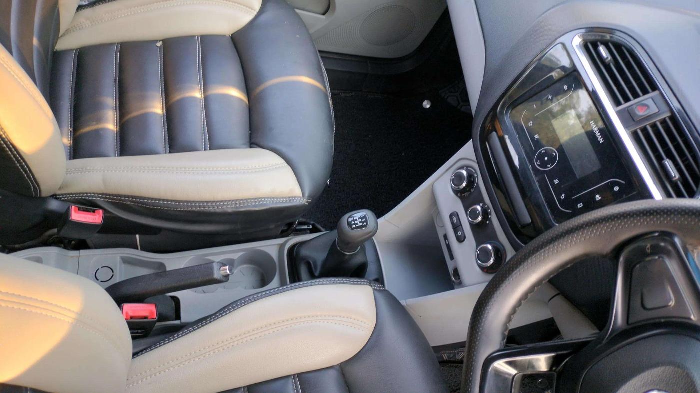 2020 Tata Tiago XT PETROL, Petrol, Manual, 1,01,806 km, Gear Lever