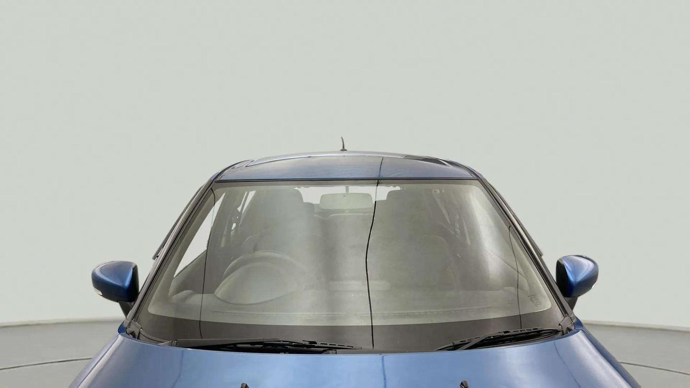 2018 Maruti IGNIS DELTA 1.2 AMT, CNG, Automatic, 35,646 km, Front Windshield