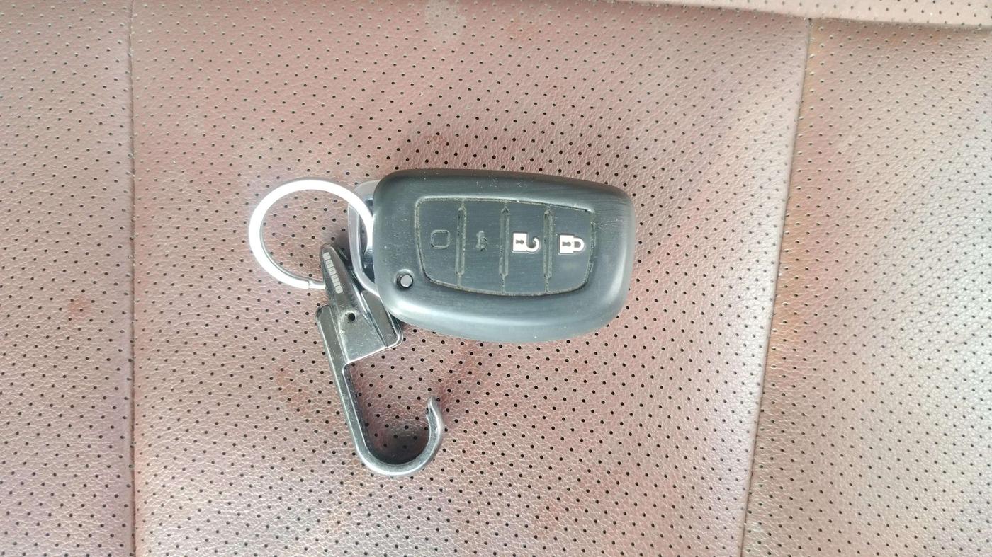 2021 Hyundai ALCAZAR 2.0 SIGNATURE (O) AT 6STR, Petrol, Automatic, 26,591 km, Key Close Up