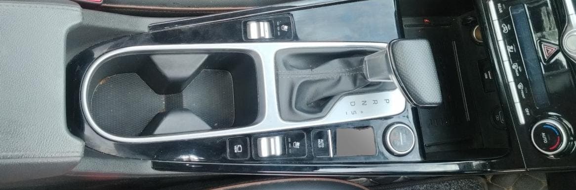 2021 Hyundai ALCAZAR 2.0 SIGNATURE (O) AT 6STR, Petrol, Automatic, 26,591 km, Gear Lever