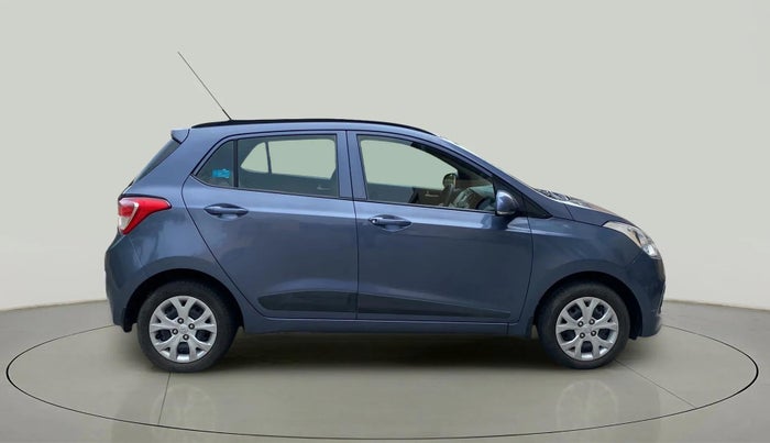 2015 Hyundai Grand i10 SPORTZ 1.2 KAPPA VTVT, Petrol, Manual, 4,198 km, Right Side View