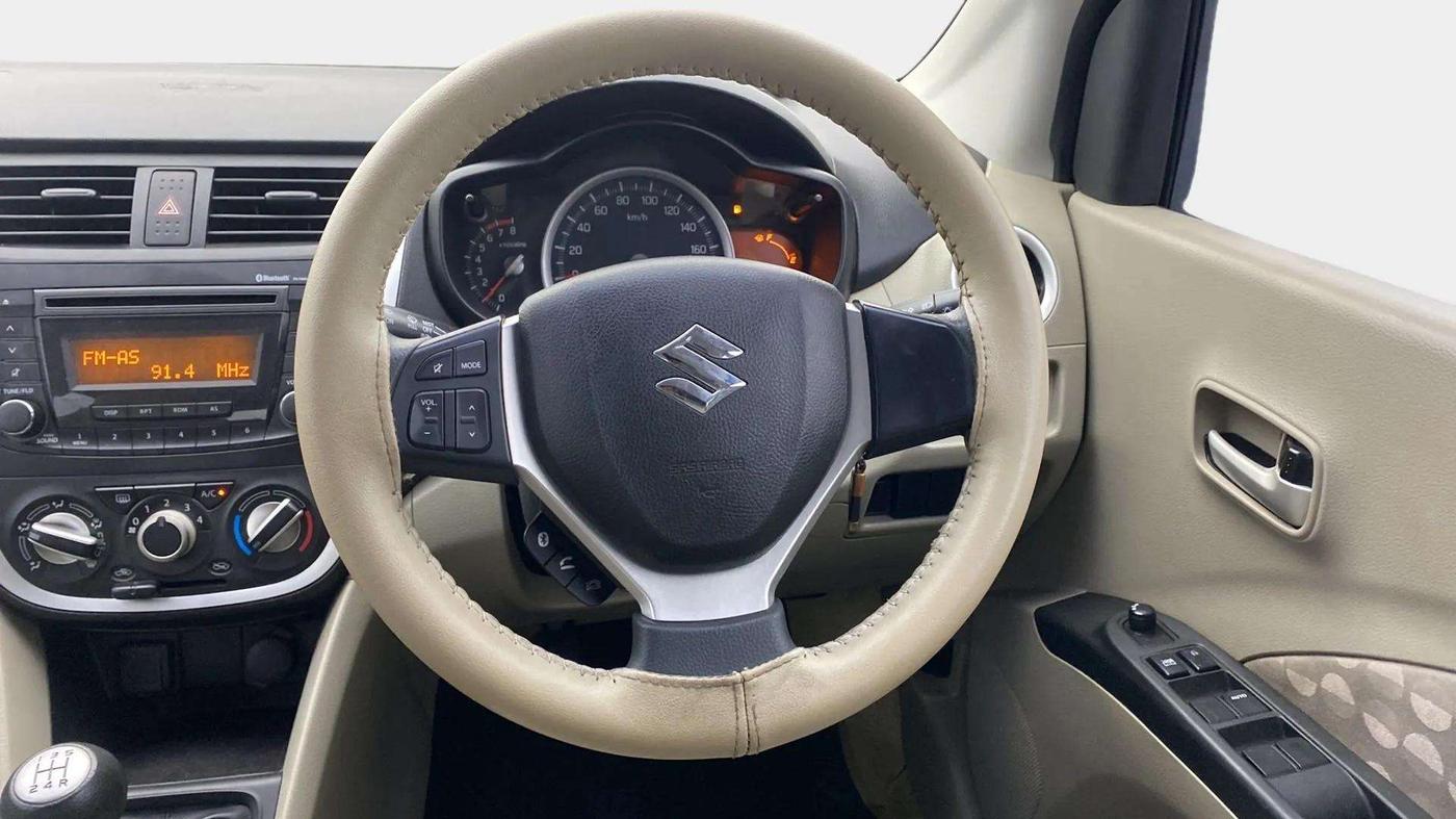 2014 Maruti Celerio ZXI, Petrol, Manual, 62,275 km, Steering Wheel Close Up