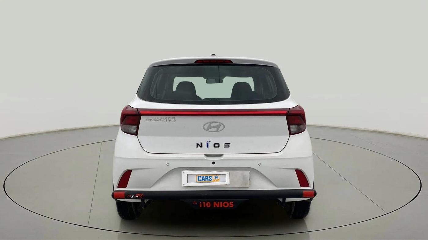2024 Hyundai GRAND I10 NIOS ERA 1.2 KAPPA VTVT, Petrol, Manual, 11,141 km, Back/Rear