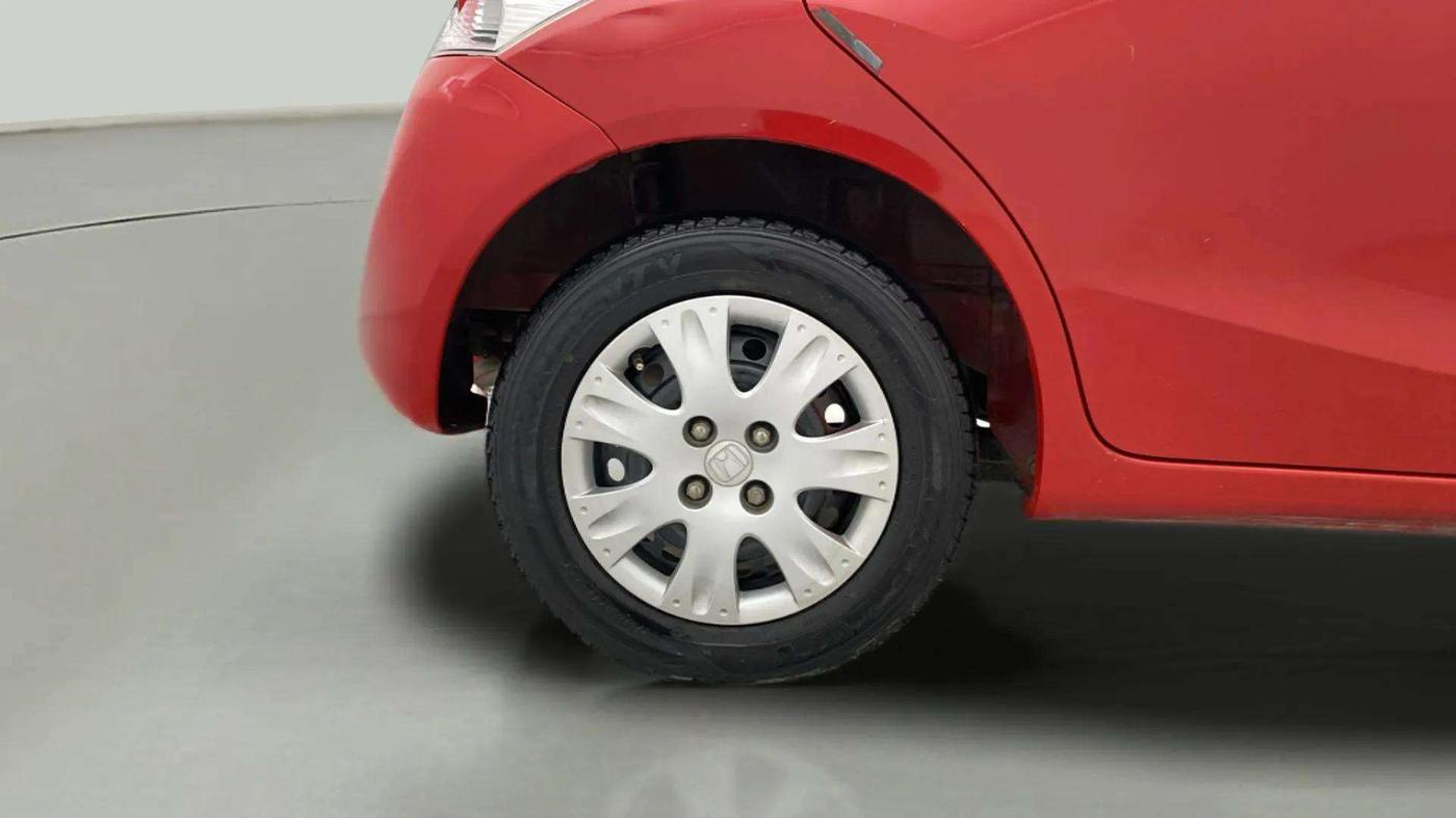 2018 Honda Brio S MT, Petrol, Manual, 16,230 km, Right Rear Wheel