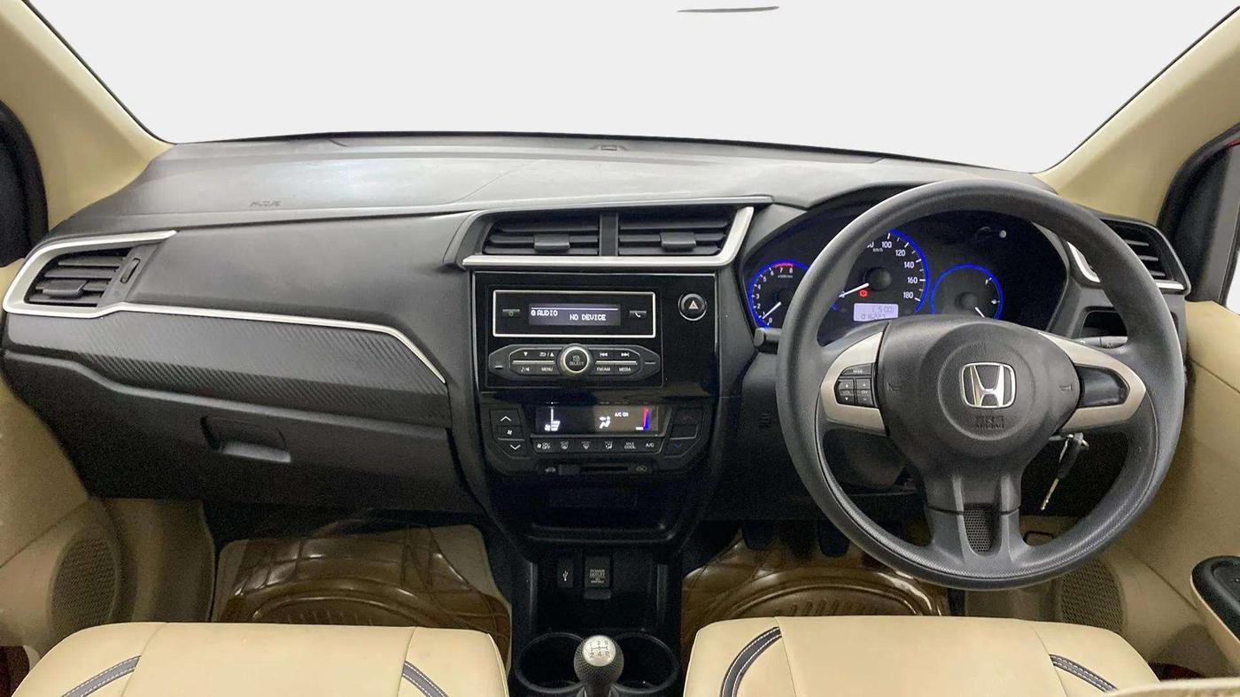 2018 Honda Brio S MT, Petrol, Manual, 16,230 km, Dashboard