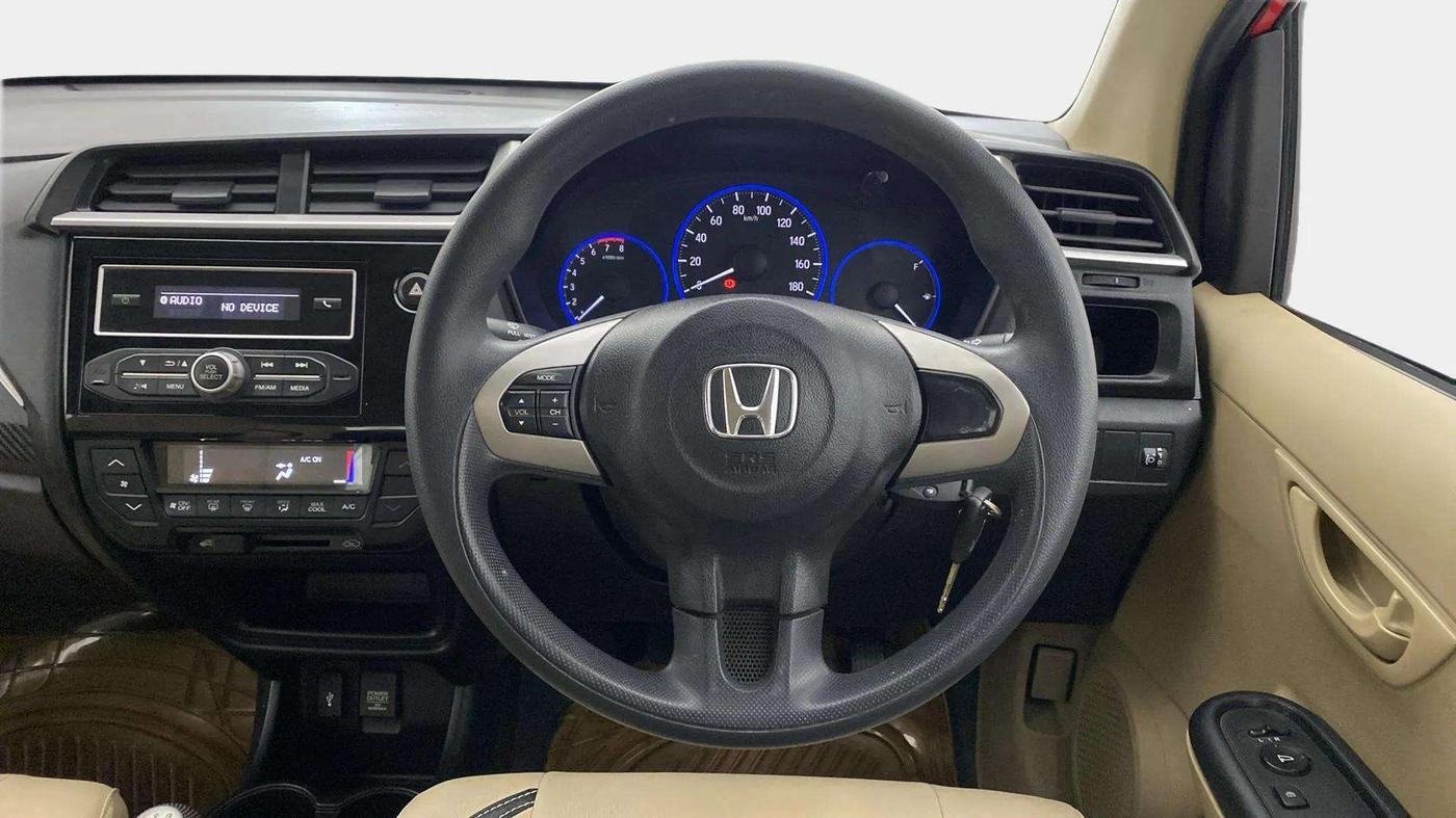 2018 Honda Brio S MT, Petrol, Manual, 16,230 km, Steering Wheel Close Up