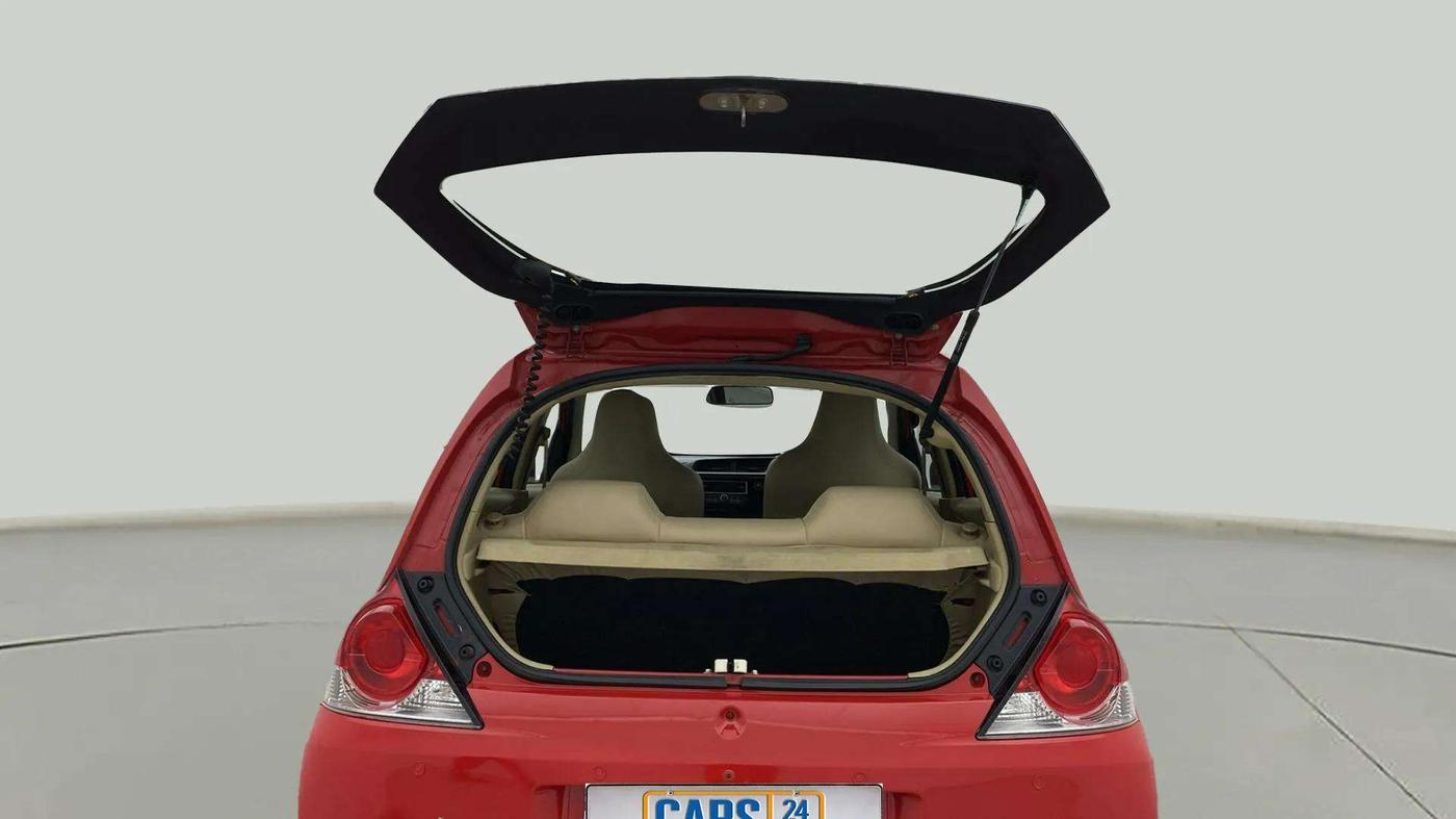 2018 Honda Brio S MT, Petrol, Manual, 16,230 km, Boot Door Open