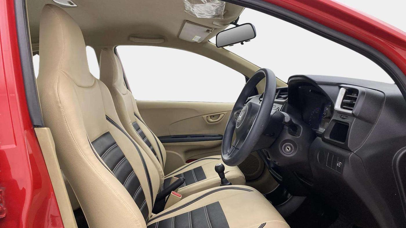 2018 Honda Brio S MT, Petrol, Manual, 16,230 km, Right Side Front Door Cabin