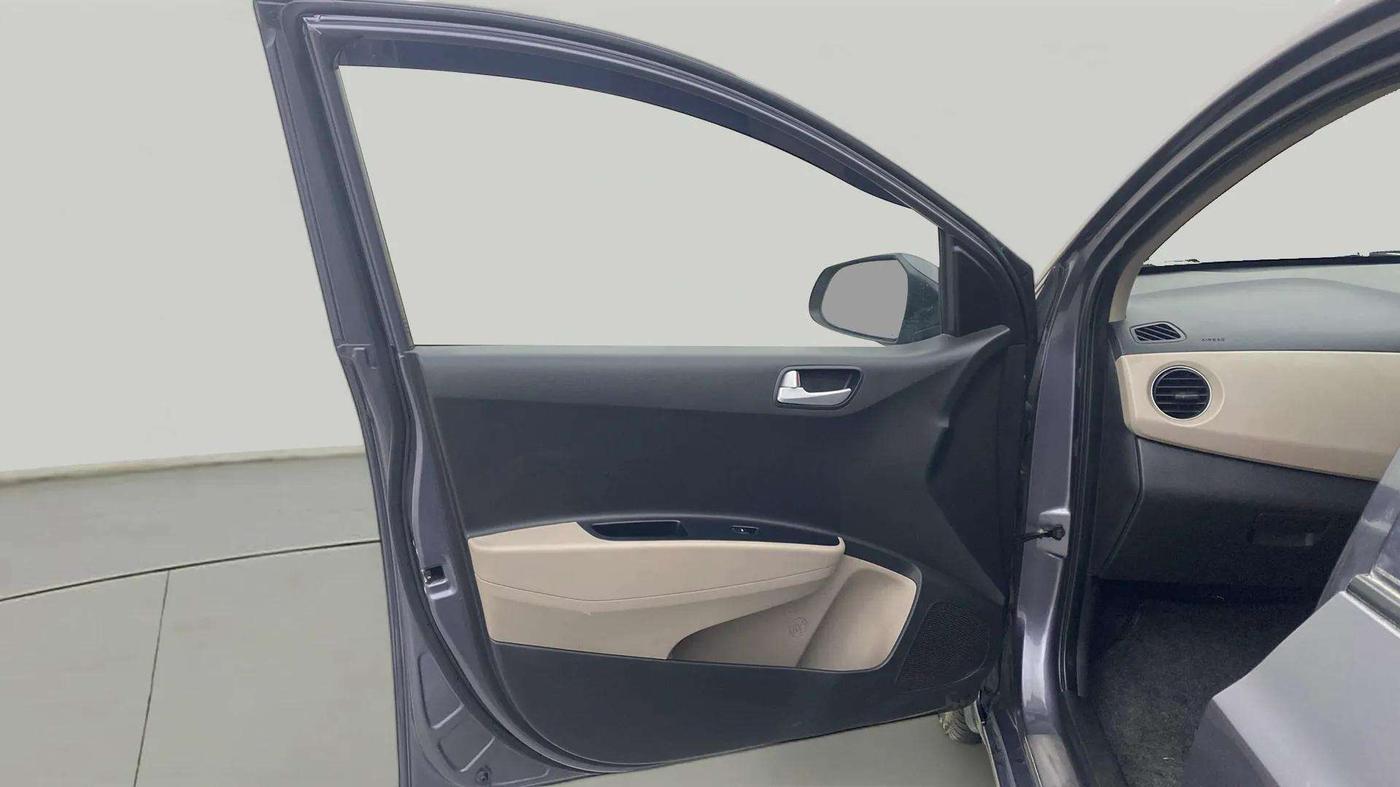 2017 Hyundai Grand i10 SPORTZ 1.2 KAPPA VTVT, Petrol, Manual, 33,998 km, LHS Front Door