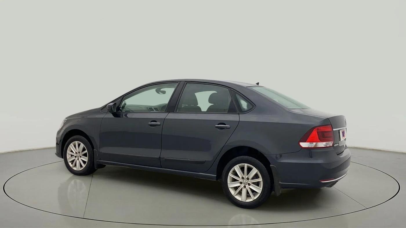 2016 Volkswagen Vento HIGHLINE PETROL AT, Petrol, Automatic, 74,449 km, Left Back Diagonal