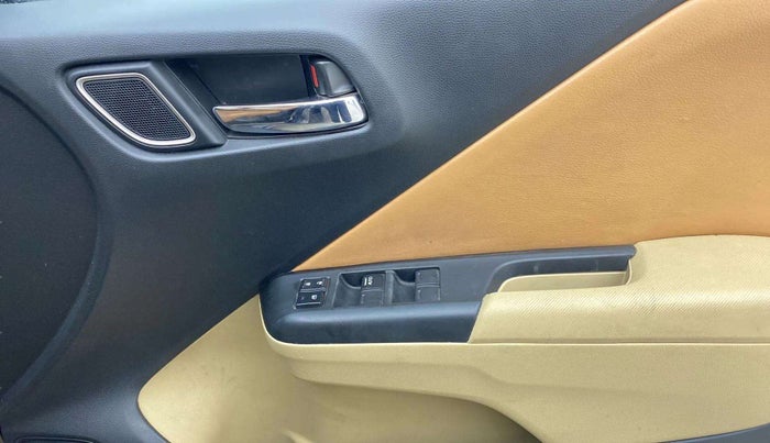 2020 Honda City 1.5L I-VTEC V MT, Petrol, Manual, 44,171 km, Driver Side Door Panels Control