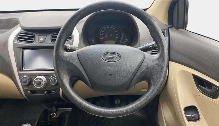 2016 Hyundai Eon ERA +, Petrol, Manual, 22,308 km, Steering Wheel Close Up