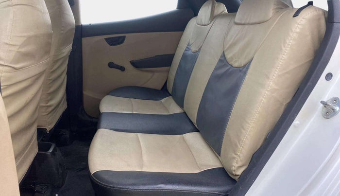 2016 Hyundai Eon ERA +, Petrol, Manual, 22,308 km, Right Side Rear Door Cabin