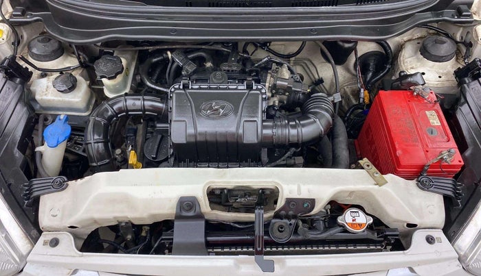 2016 Hyundai Eon ERA +, Petrol, Manual, 22,308 km, Engine View