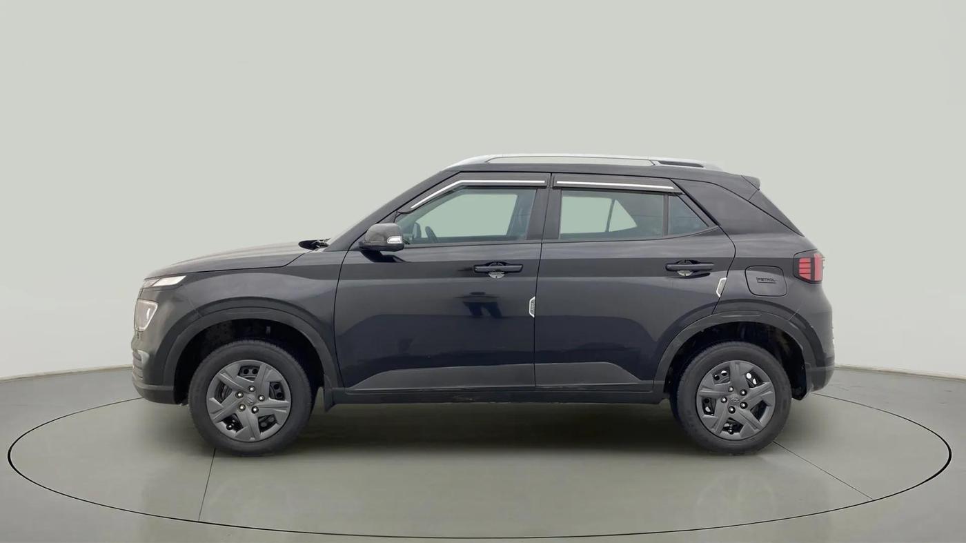2023 Hyundai VENUE S(O) 1.2, Petrol, Manual, 37,275 km, Left Side