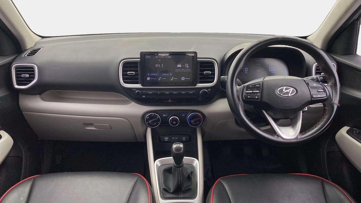 2023 Hyundai VENUE S(O) 1.2, Petrol, Manual, 37,275 km, Dashboard