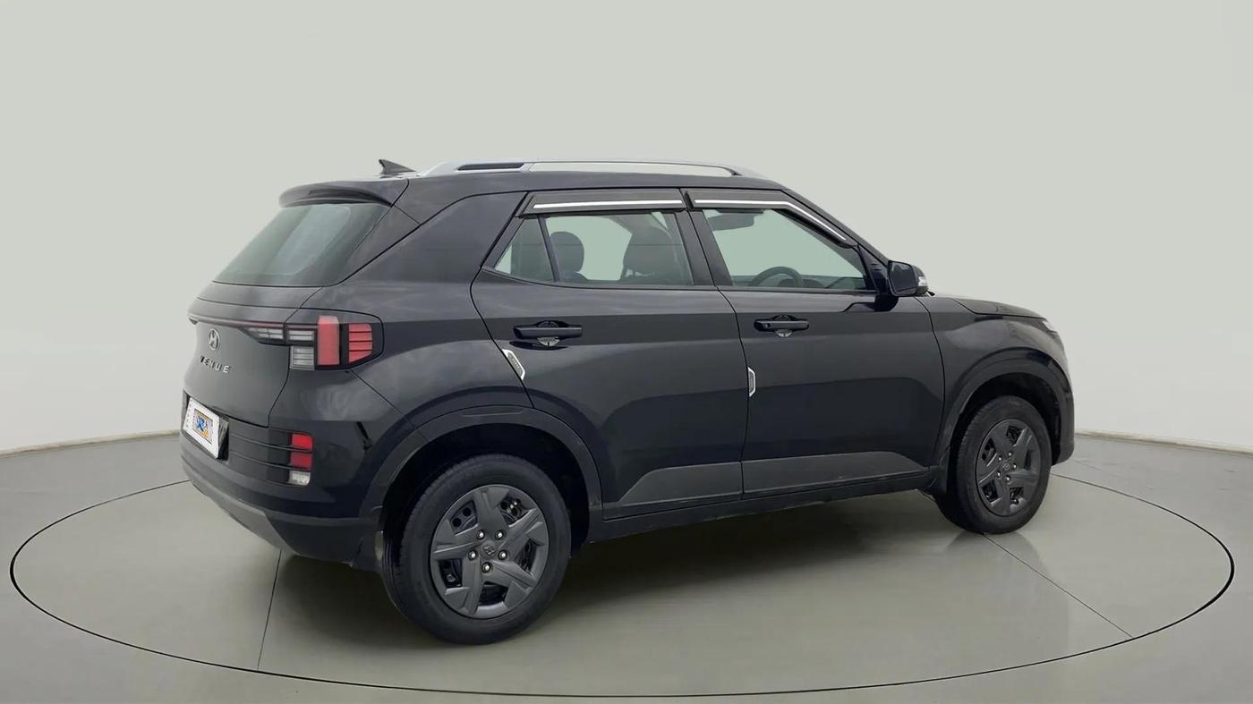 2023 Hyundai VENUE S(O) 1.2, Petrol, Manual, 37,275 km, Right Back Diagonal