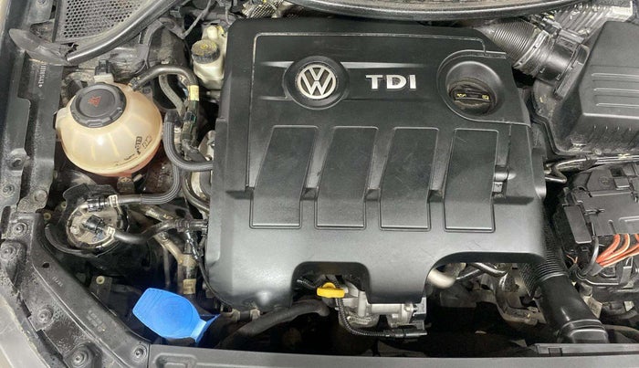 2017 Volkswagen Ameo HIGHLINE PLUS 1.5L AT 16 ALLOY, Diesel, Automatic, 48,736 km, Engine View - Right