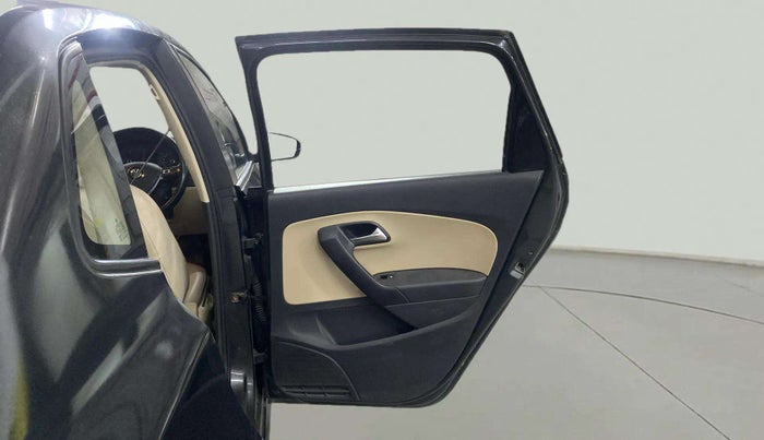 2017 Volkswagen Ameo HIGHLINE PLUS 1.5L AT 16 ALLOY, Diesel, Automatic, 48,736 km, RHS Rear Door