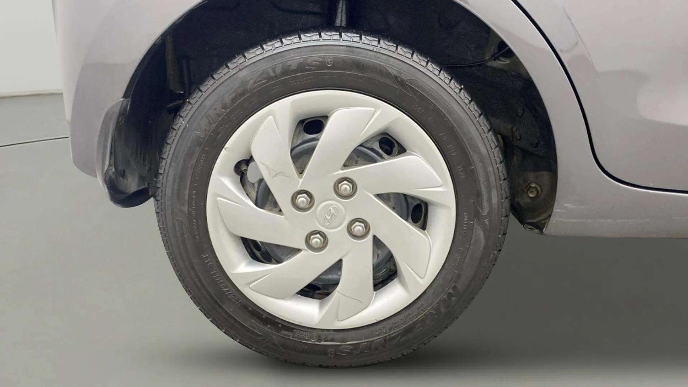 2020 Hyundai NEW SANTRO ASTA MT, Petrol, Manual, 33,206 km, Right Rear Wheel
