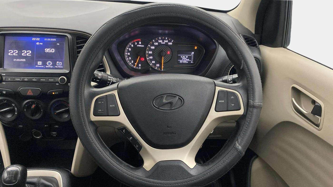 2020 Hyundai NEW SANTRO ASTA MT, Petrol, Manual, 33,206 km, Steering Wheel Close Up