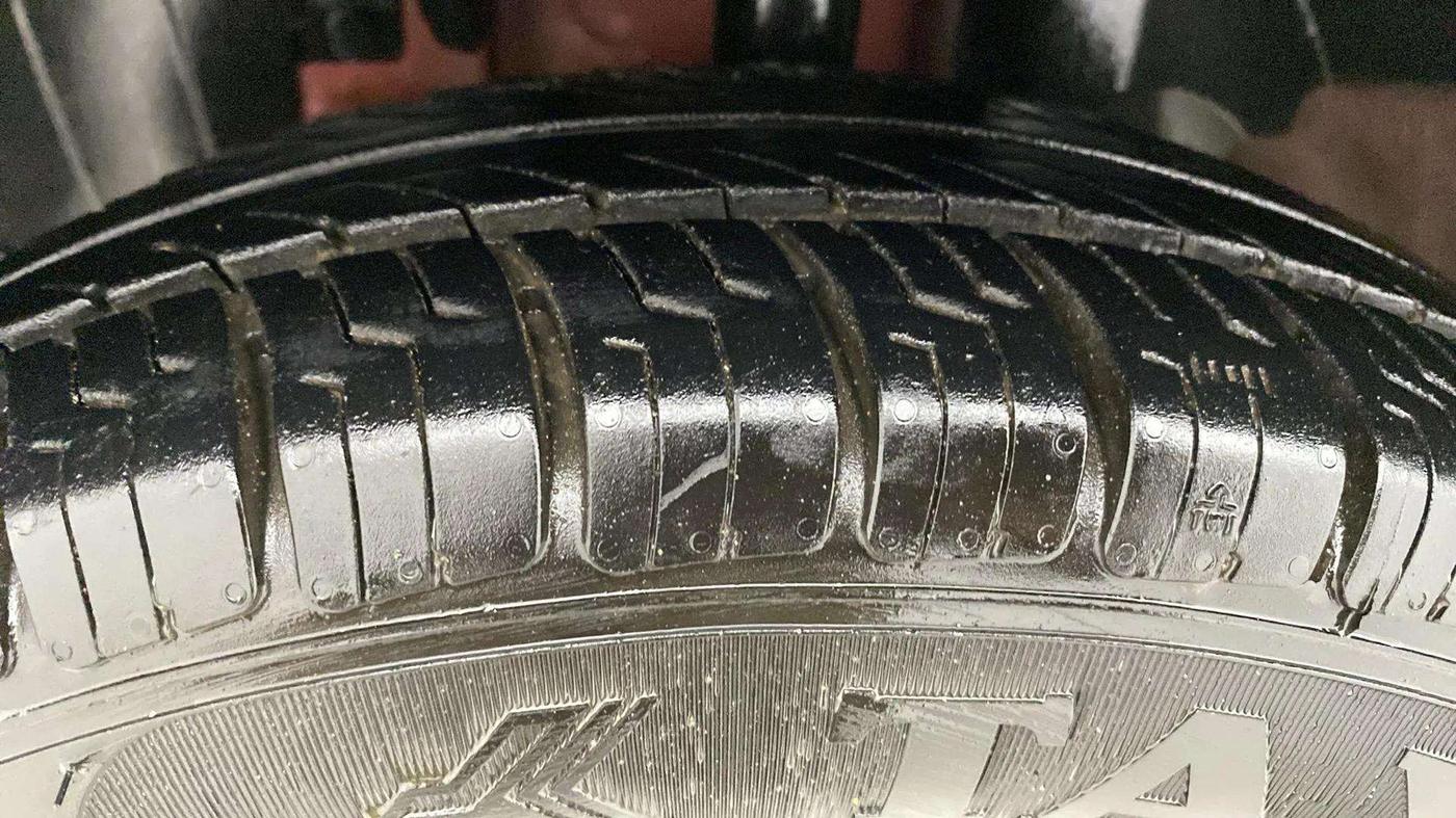 2019 Renault Kwid RXL, Petrol, Manual, 77,592 km, Left Front Tyre Tread