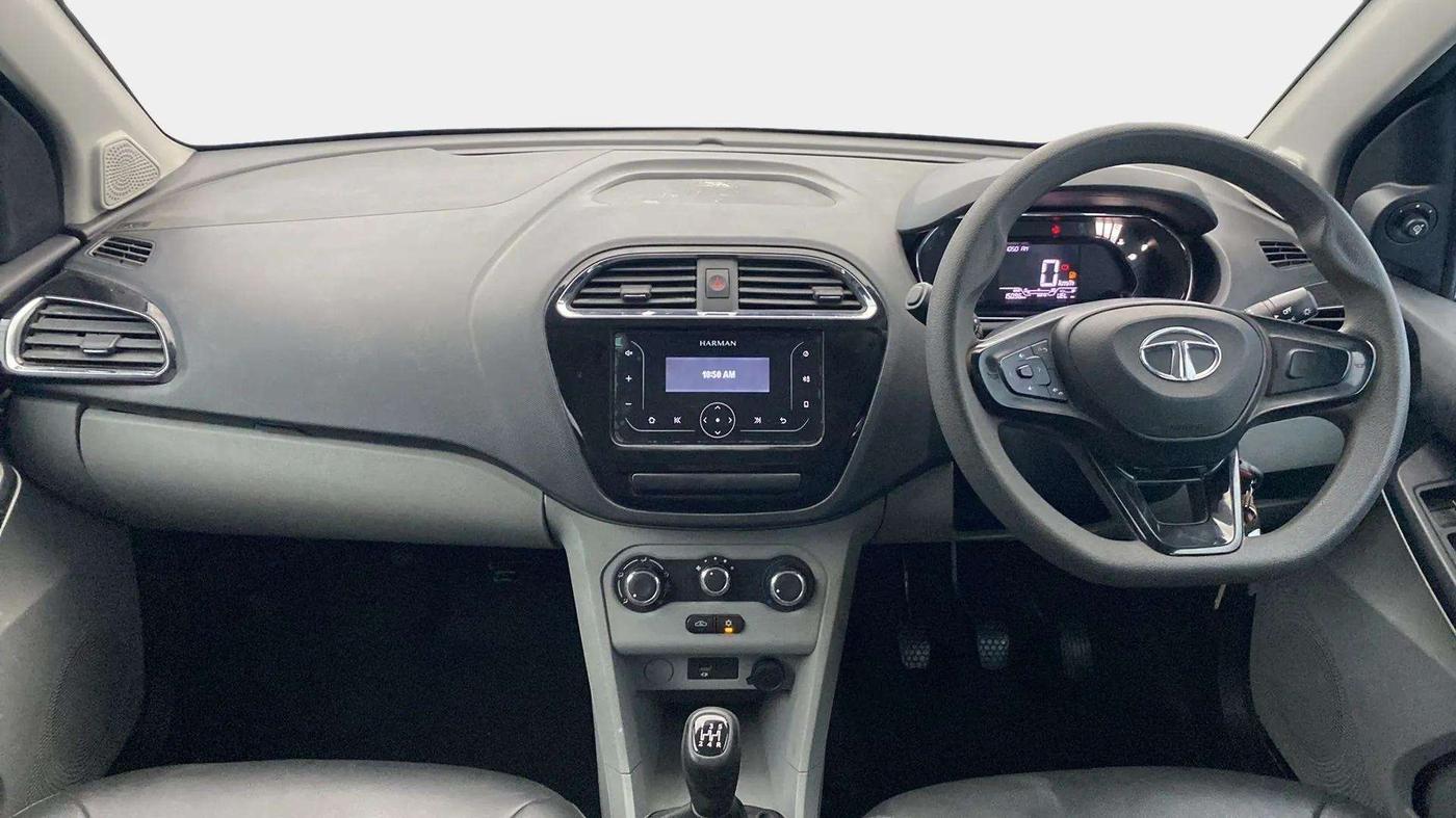 2023 Tata Tiago XT PETROL, Petrol, Manual, 15,059 km, Dashboard