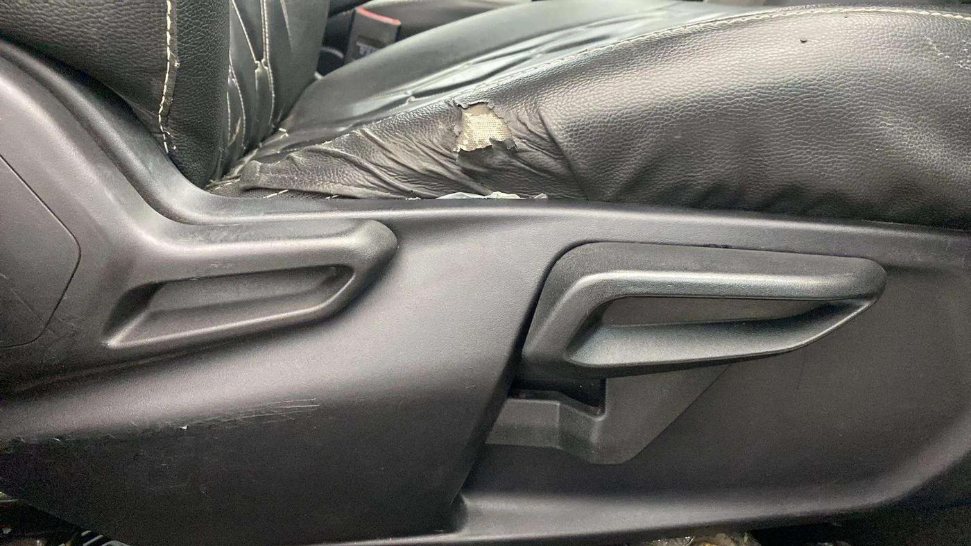 2023 Tata Tiago XT PETROL, Petrol, Manual, 15,059 km, Driver Side Adjustment Panel