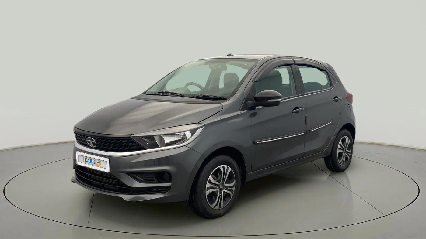 2023 Tata Tiago XT PETROL, Petrol, Manual, 15,059 km, Left Front Diagonal