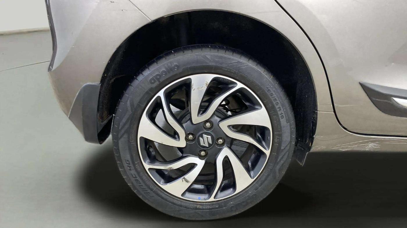 2020 Maruti Baleno ZETA PETROL 1.2, Petrol, Manual, 53,385 km, Right Rear Wheel