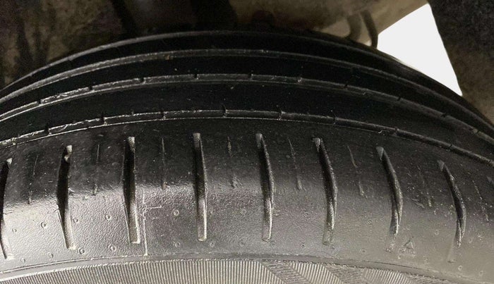 2020 Maruti Baleno ZETA PETROL 1.2, Petrol, Manual, 53,385 km, Left Rear Tyre Tread