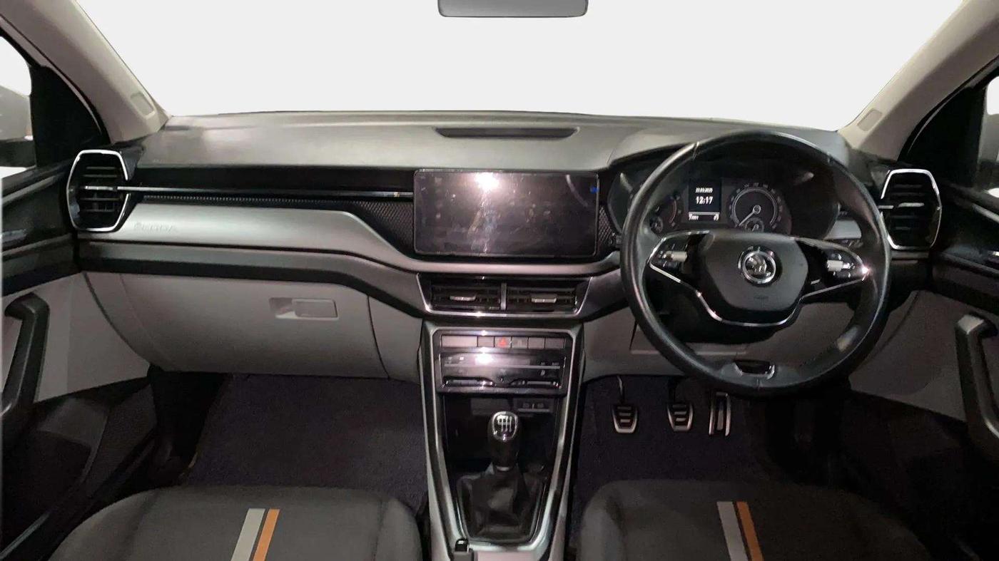 2021 Skoda KUSHAQ AMBITION 1.0L TSI MT, Petrol, Manual, 22,000 km, Dashboard