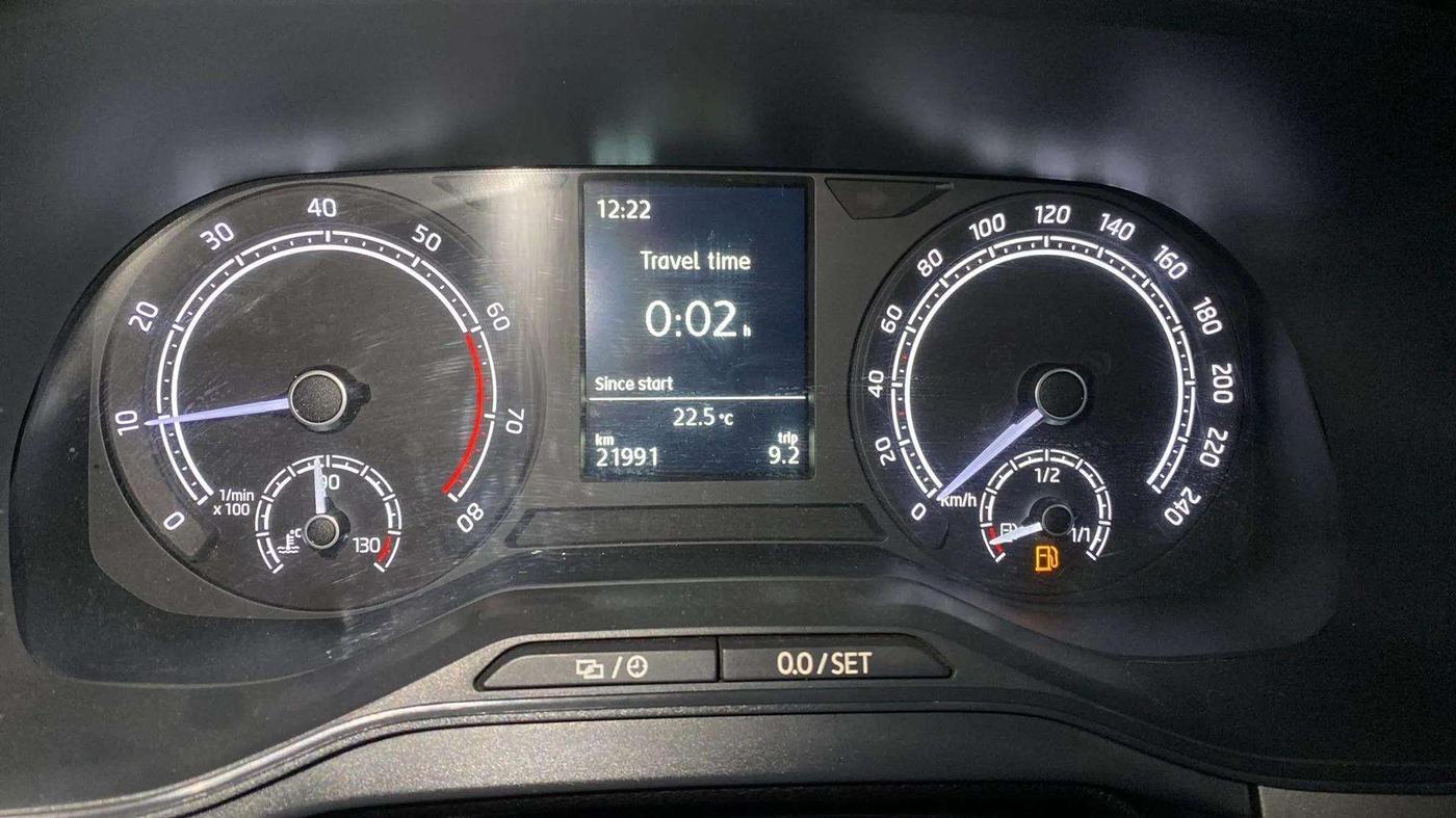 2021 Skoda KUSHAQ AMBITION 1.0L TSI MT, Petrol, Manual, 22,000 km, Odometer Image