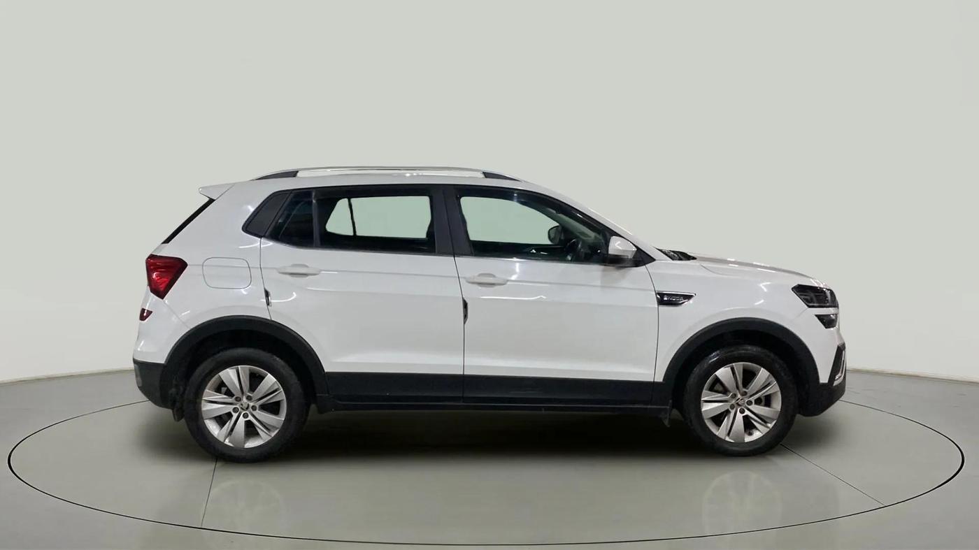 2021 Skoda KUSHAQ AMBITION 1.0L TSI MT, Petrol, Manual, 22,000 km, Right Side View