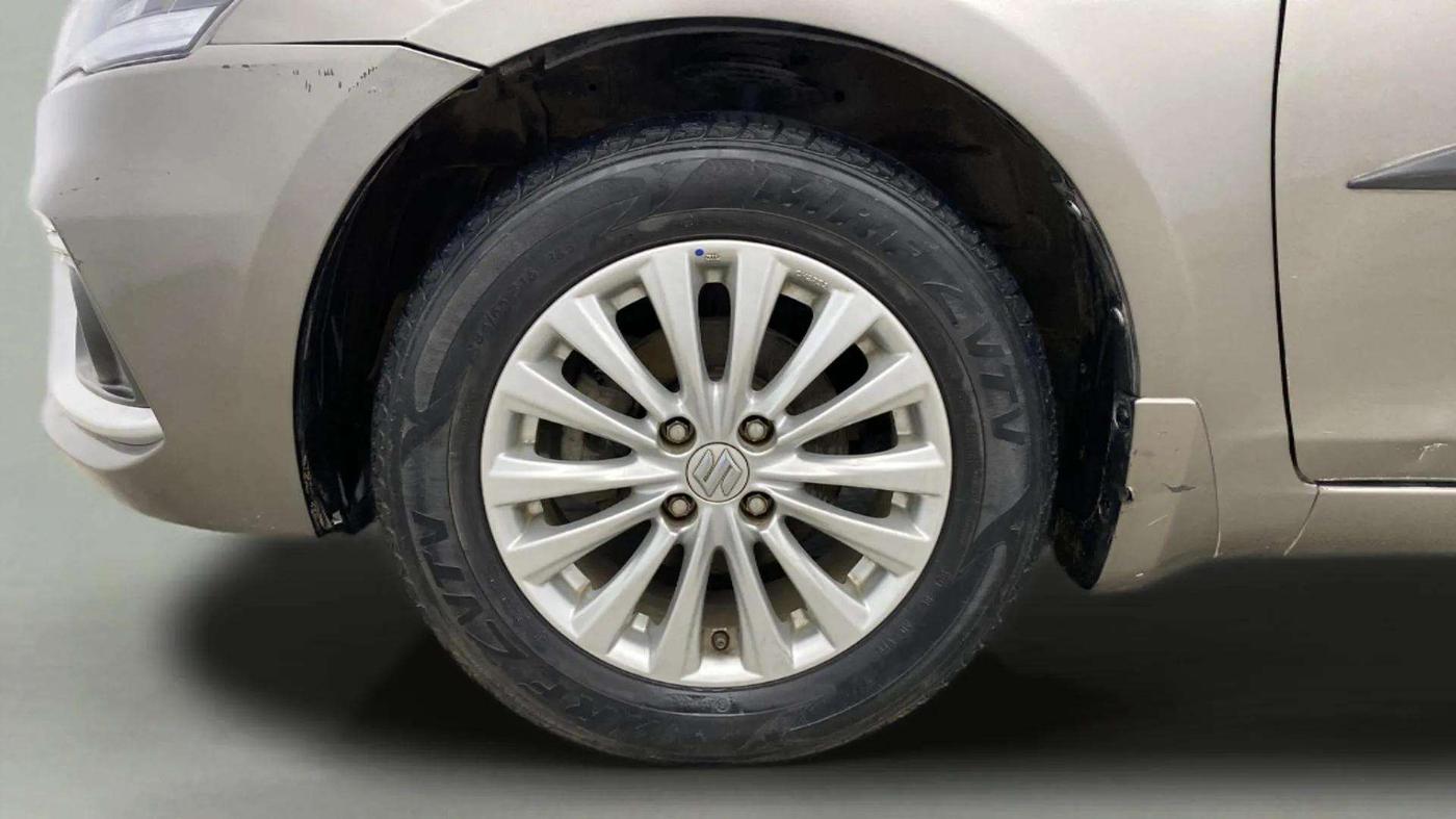 2019 Maruti Ciaz ZETA 1.5 SHVS MT PETROL, Petrol, Manual, 46,993 km, Left Front Wheel