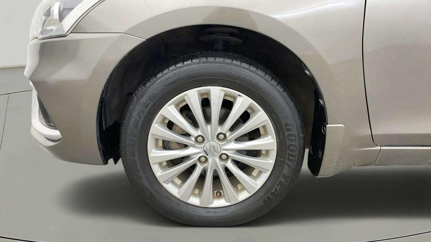 2021 Maruti Ciaz DELTA 1.5 SHVS MT PETROL, Petrol, Manual, 24,603 km, Left Front Wheel