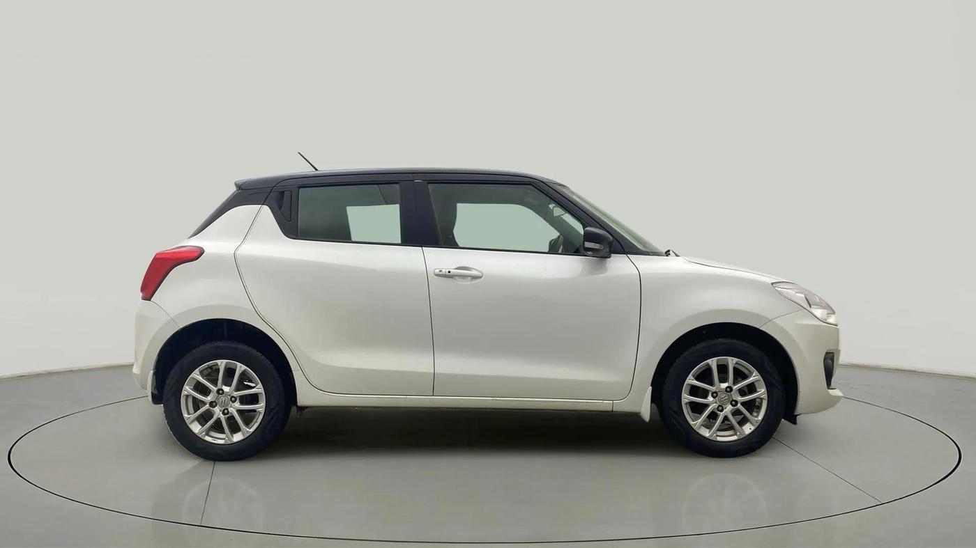 2019 Maruti Swift ZXI AMT, Petrol, Automatic, 41,232 km, Right Side View