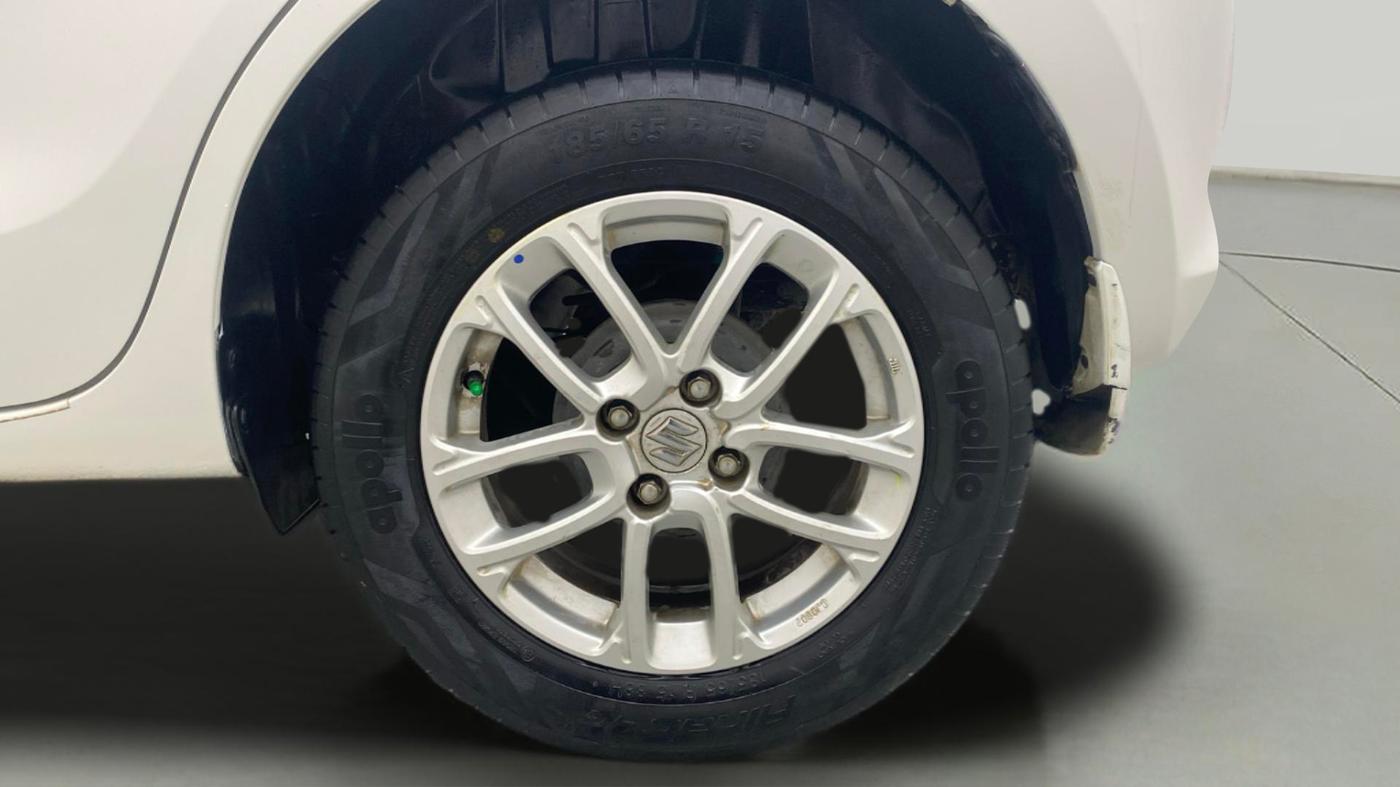 2019 Maruti Swift ZXI AMT, Petrol, Automatic, 41,232 km, Left Rear Wheel