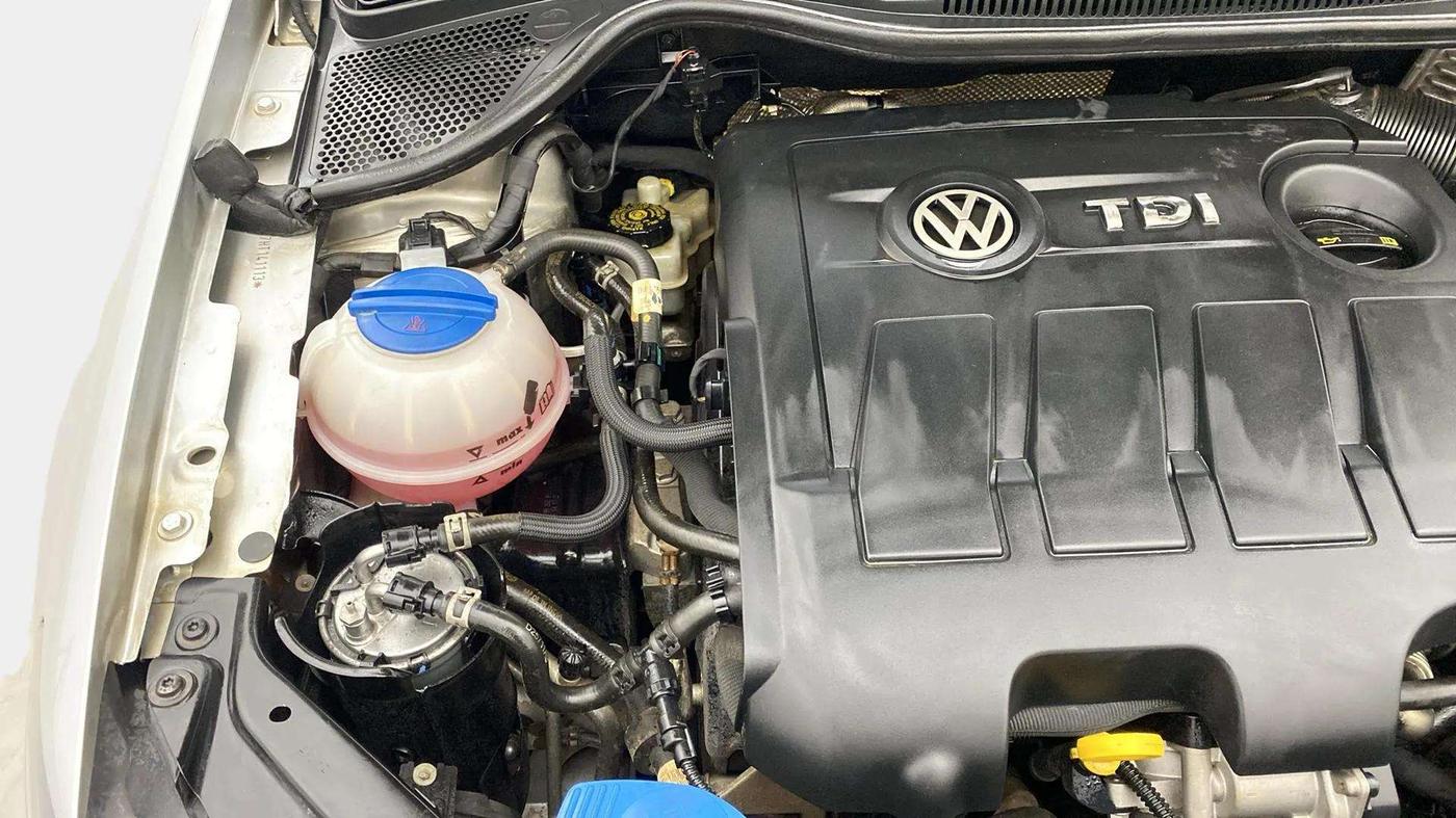 2017 Volkswagen Polo HIGHLINE1.5L, Diesel, Manual, 86,788 km, Engine View - Right