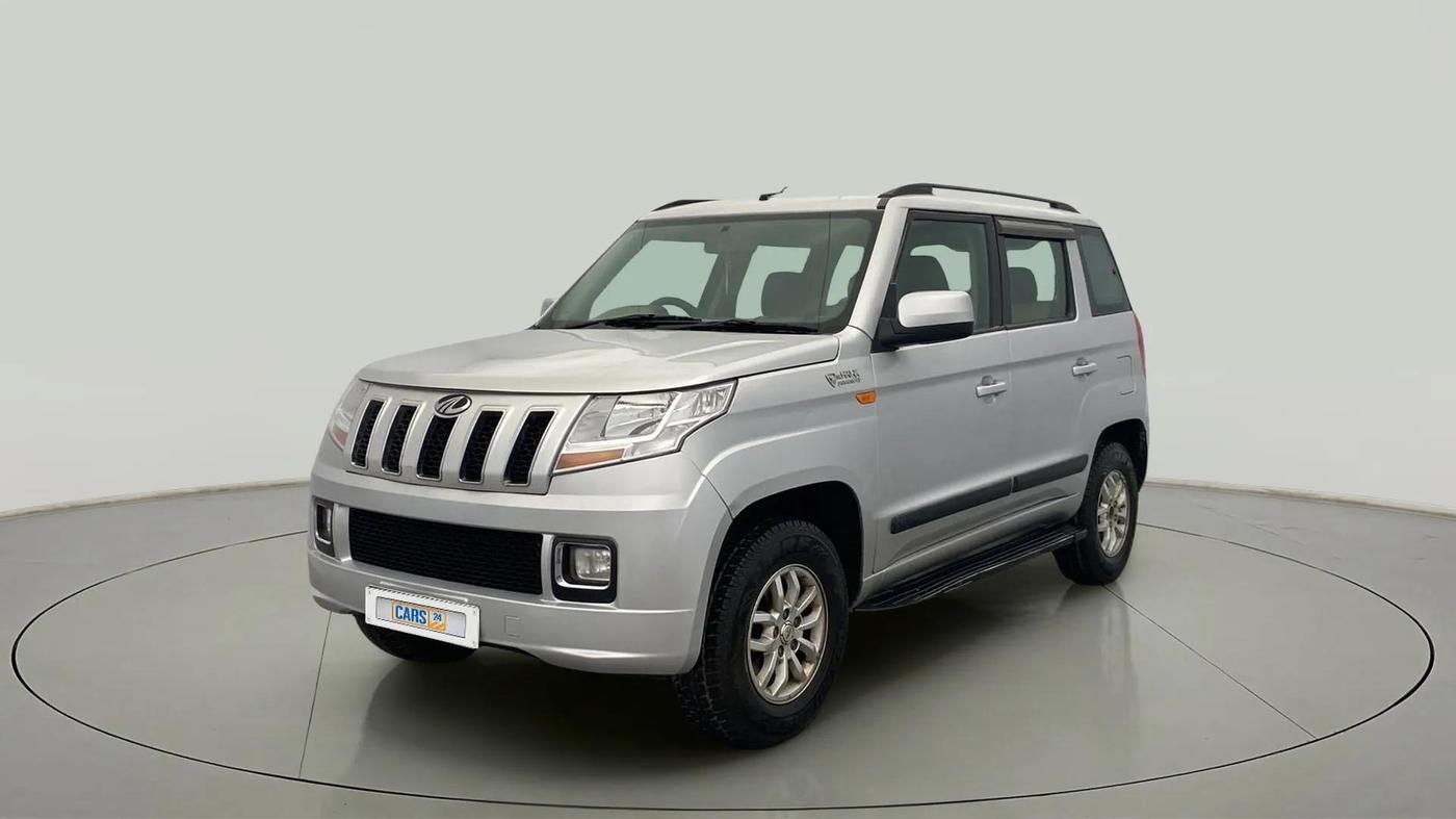 2018 Mahindra TUV300 T8, Diesel, Manual, 89,589 km, Left Front Diagonal