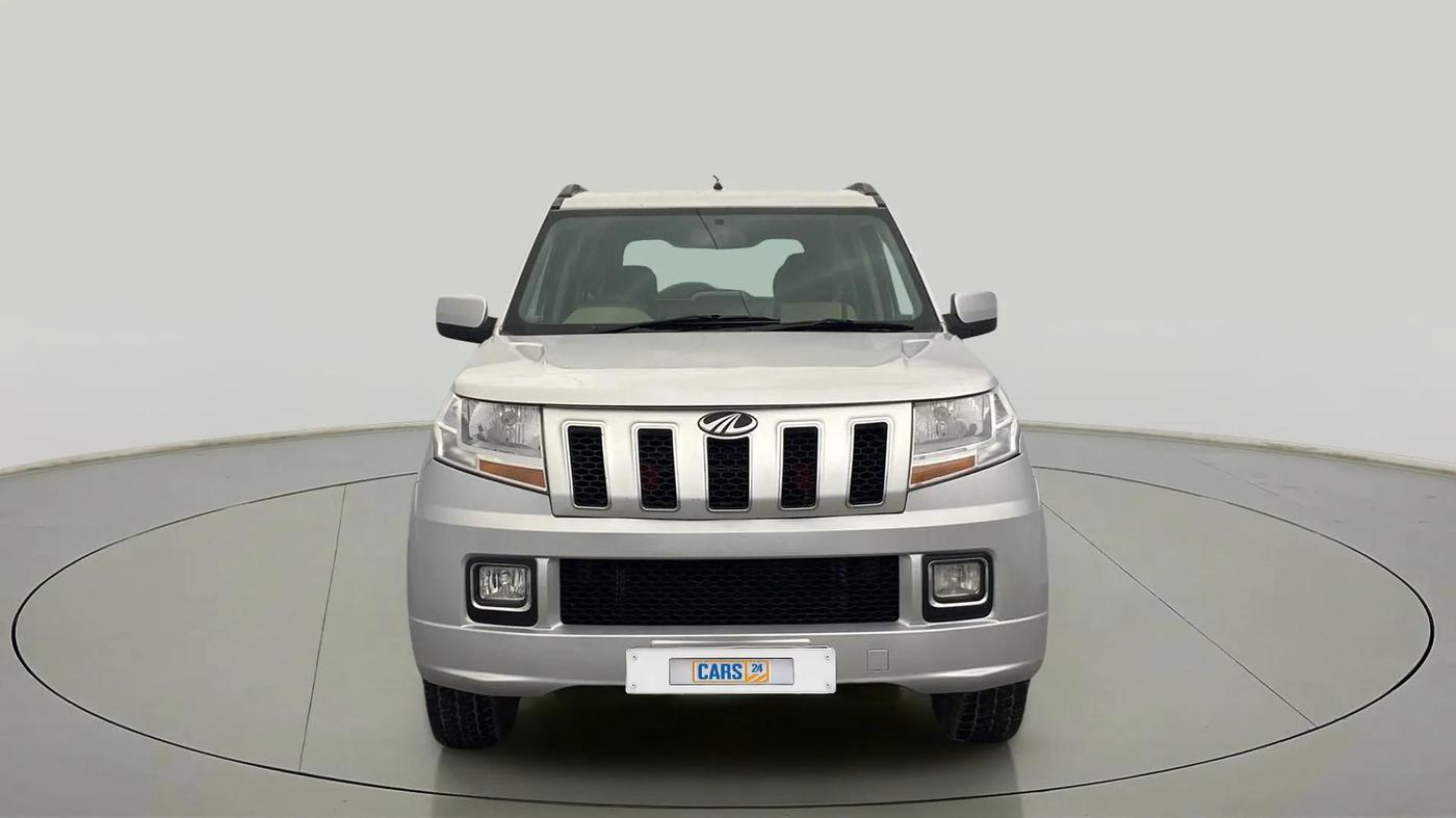 2018 Mahindra TUV300 T8, Diesel, Manual, 89,589 km, Front