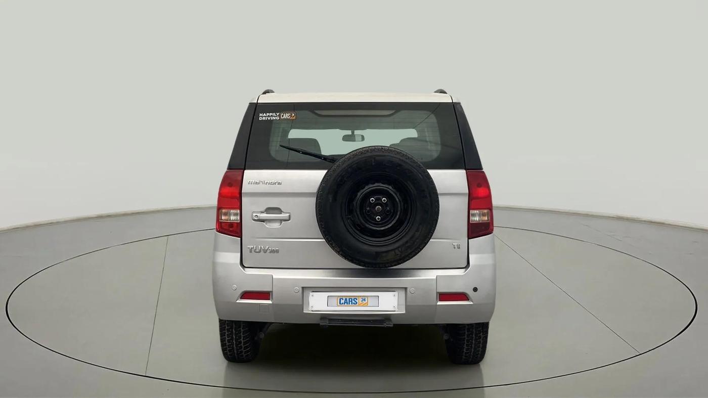 2018 Mahindra TUV300 T8, Diesel, Manual, 89,589 km, Back/Rear
