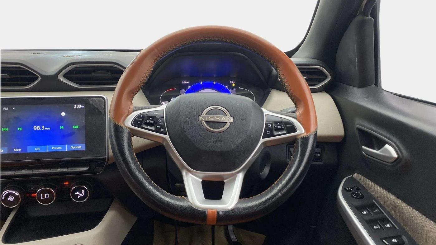 2023 Nissan MAGNITE XV MT, Petrol, Manual, 37,325 km, Steering Wheel Close Up