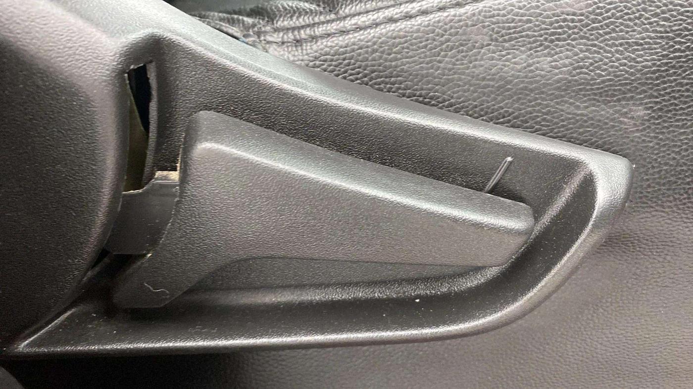 2022 Maruti S PRESSO VXI+, Petrol, Manual, 23,990 km, Driver Side Adjustment Panel