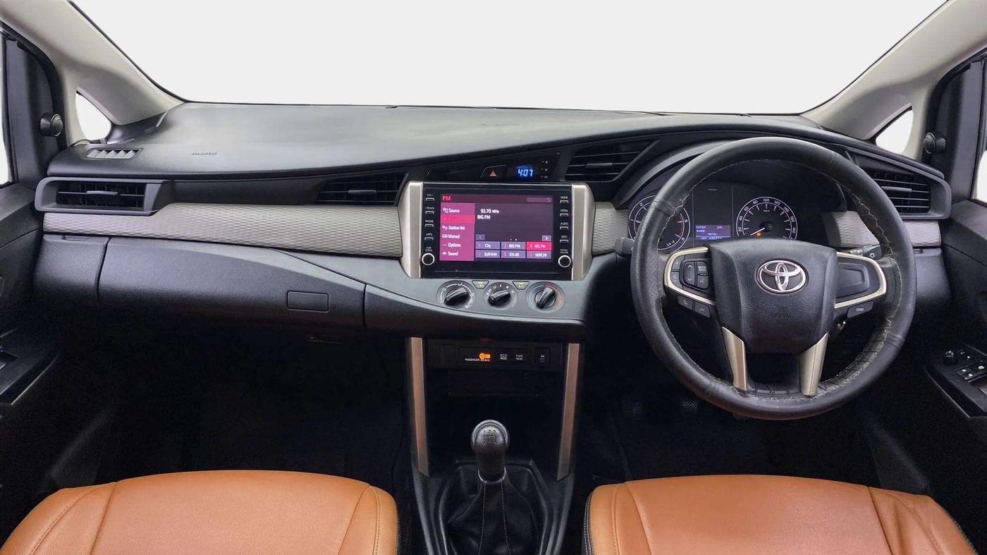 2021 Toyota Innova Crysta 2.4 GX 8 STR, Diesel, Manual, 49,155 km, Dashboard
