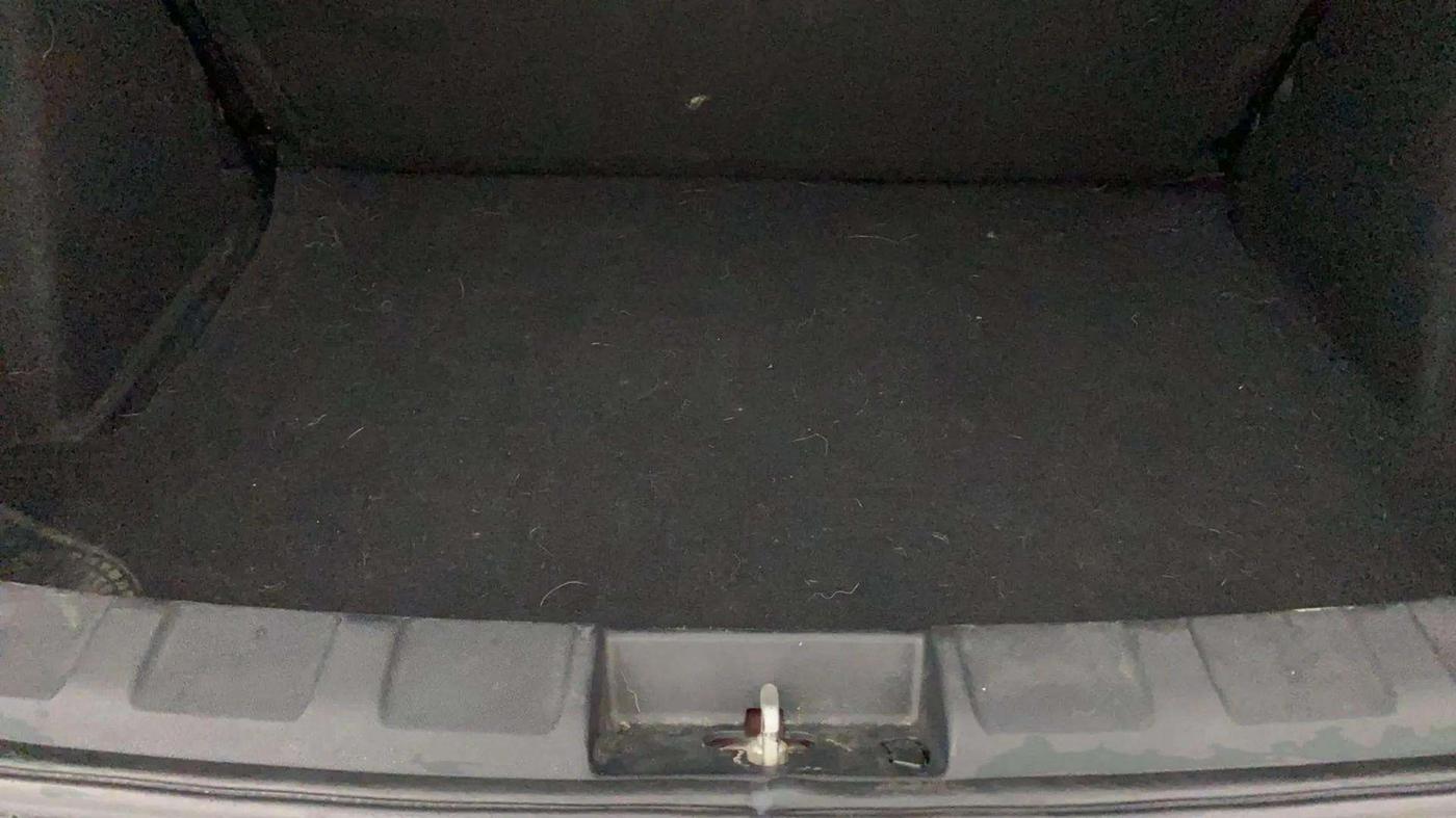 2018 Tata NEXON XM PETROL, Petrol, Manual, 39,880 km, Boot Inside
